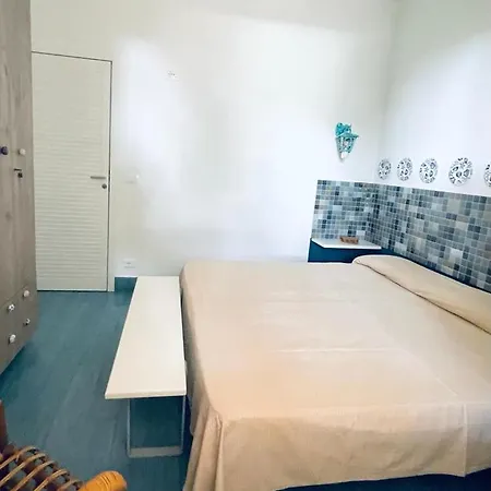Antonia's - Casa Per Le Vacanze Con Giardino E Veranda Attrezzati Apartment