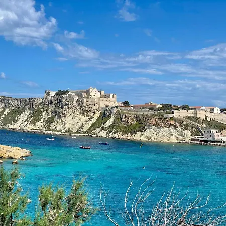 Antonia's - Casa Per Le Vacanze Con Giardino E Veranda Attrezzati * San Domino