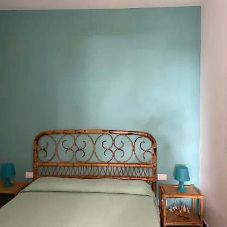 Antonia's - Casa Per Le Vacanze Con Giardino E Veranda Attrezzati